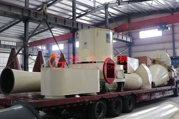 GK1500雷蒙磨粉机整装完毕发往福建厂区