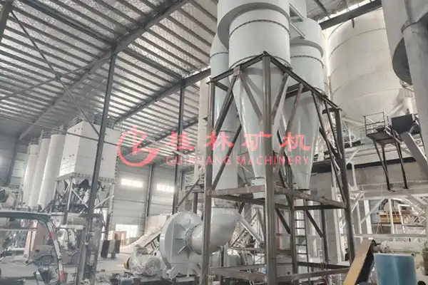 GK1920雷蒙磨粉机河南安装现场