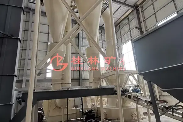 雷蒙磨粉机中心轴架总成常见故障与解决方案